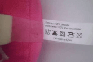 es-prueba-de-adherencia-3m-durante-una-inspeccion-de-productos