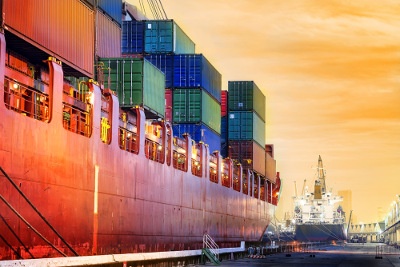 importing tips to keep your shipments on schedule