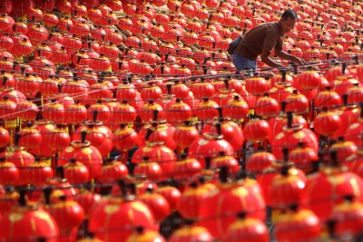 Chinese new year supply chain